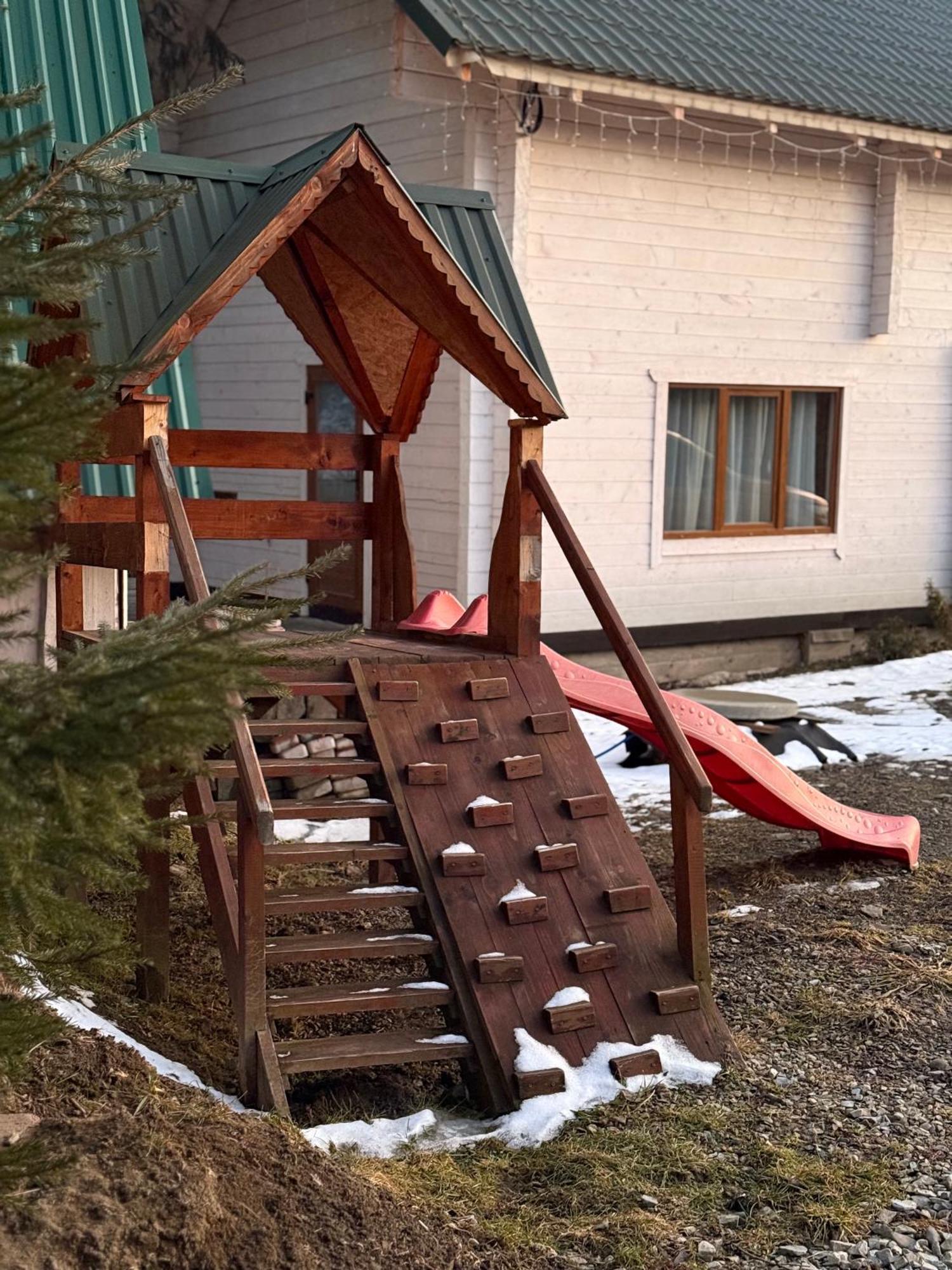Водограй Hotel Vorokhta Eksteriør billede