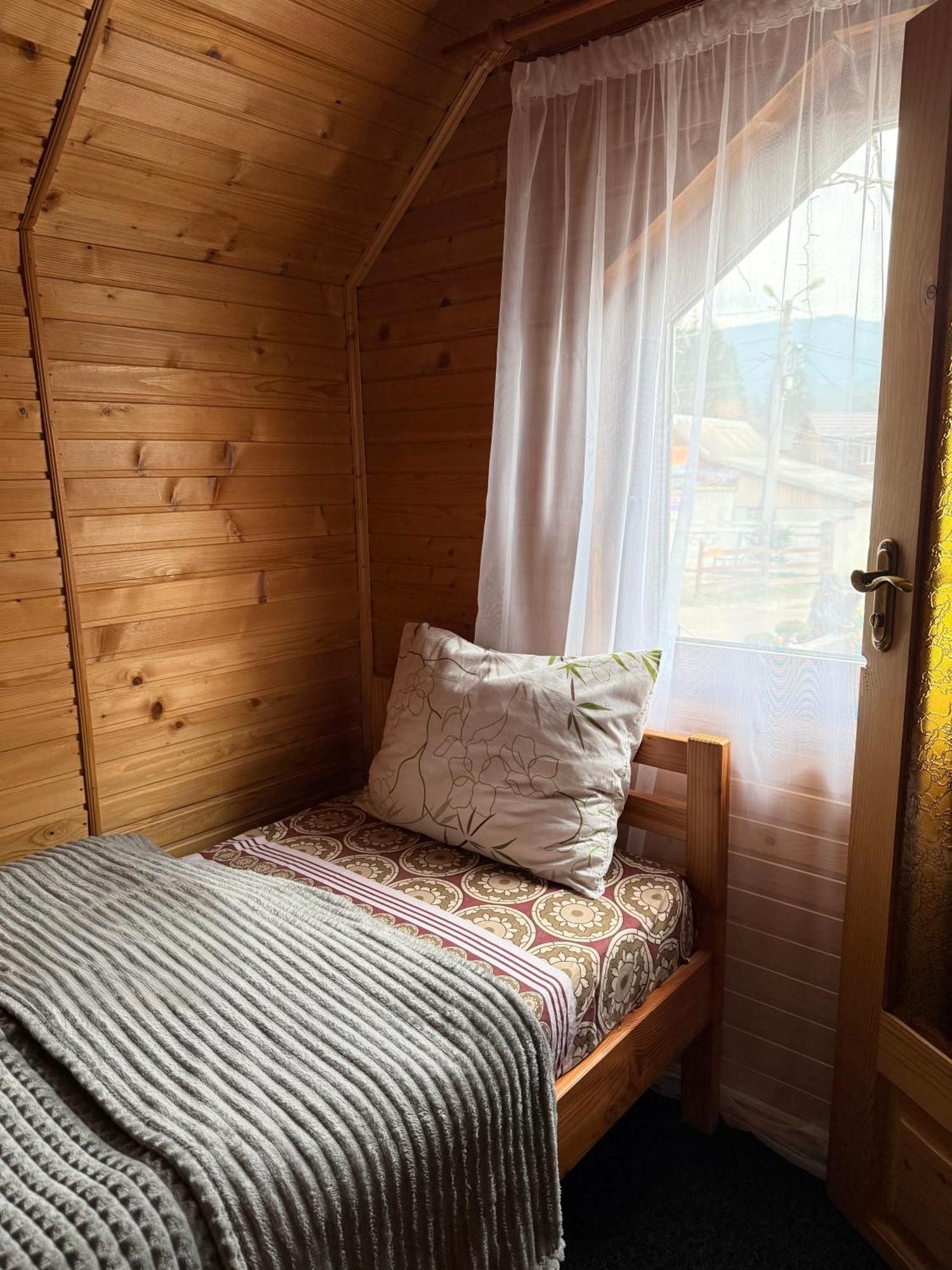 Водограй Hotel Vorokhta Eksteriør billede